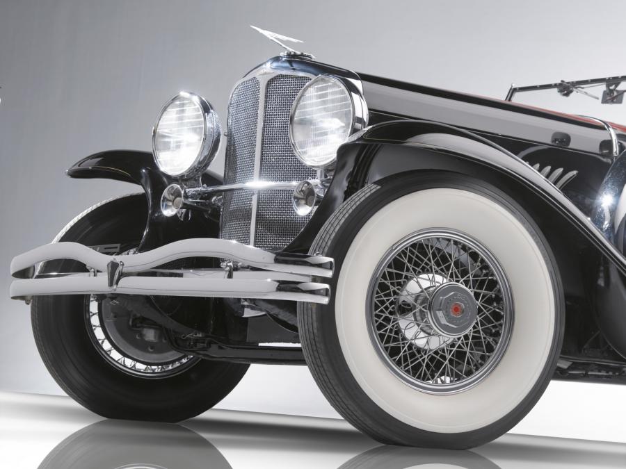  Duesenberg J487/2336 Dual Cowl Phaeton by LeBaron 1931 года  (фото 13 из 25)